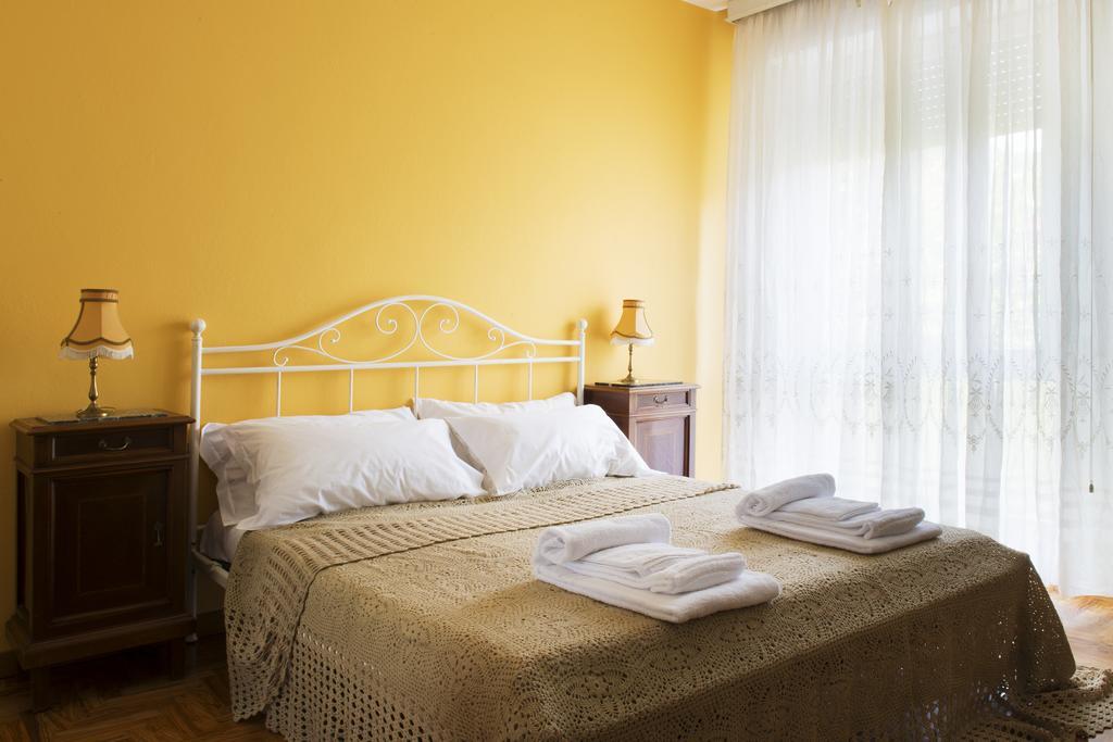 Rooms Villa Bergamo Airport Scanzorosciate Exterior foto
